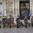 h TROUPES 1